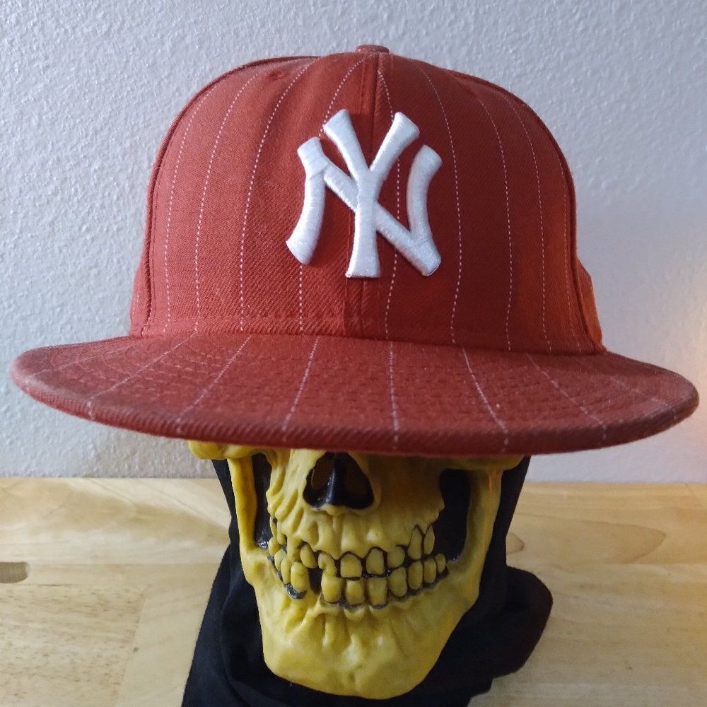 New Era New York Yankees Pinstripe Fitted Hat Cap 7 5/8